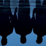 미스틱 리버(2003): 지워지지 않는 상처, 그 강은 모든 비밀을 품고 흐른다 4ycpMe25LYpzGW42U9amyW9gM53.jpg